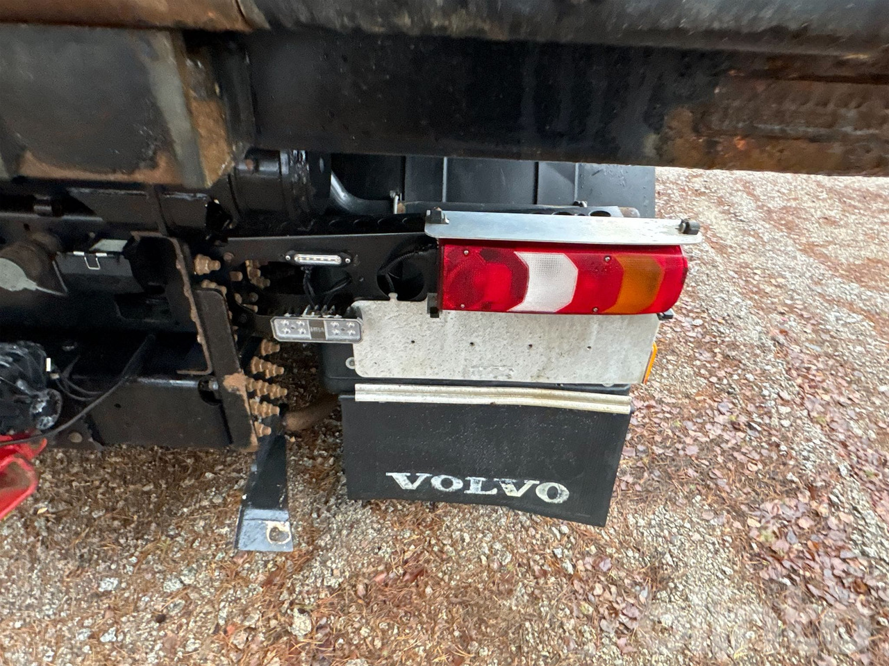 Caminhão basculante MERCEDES-BENZ: foto 42