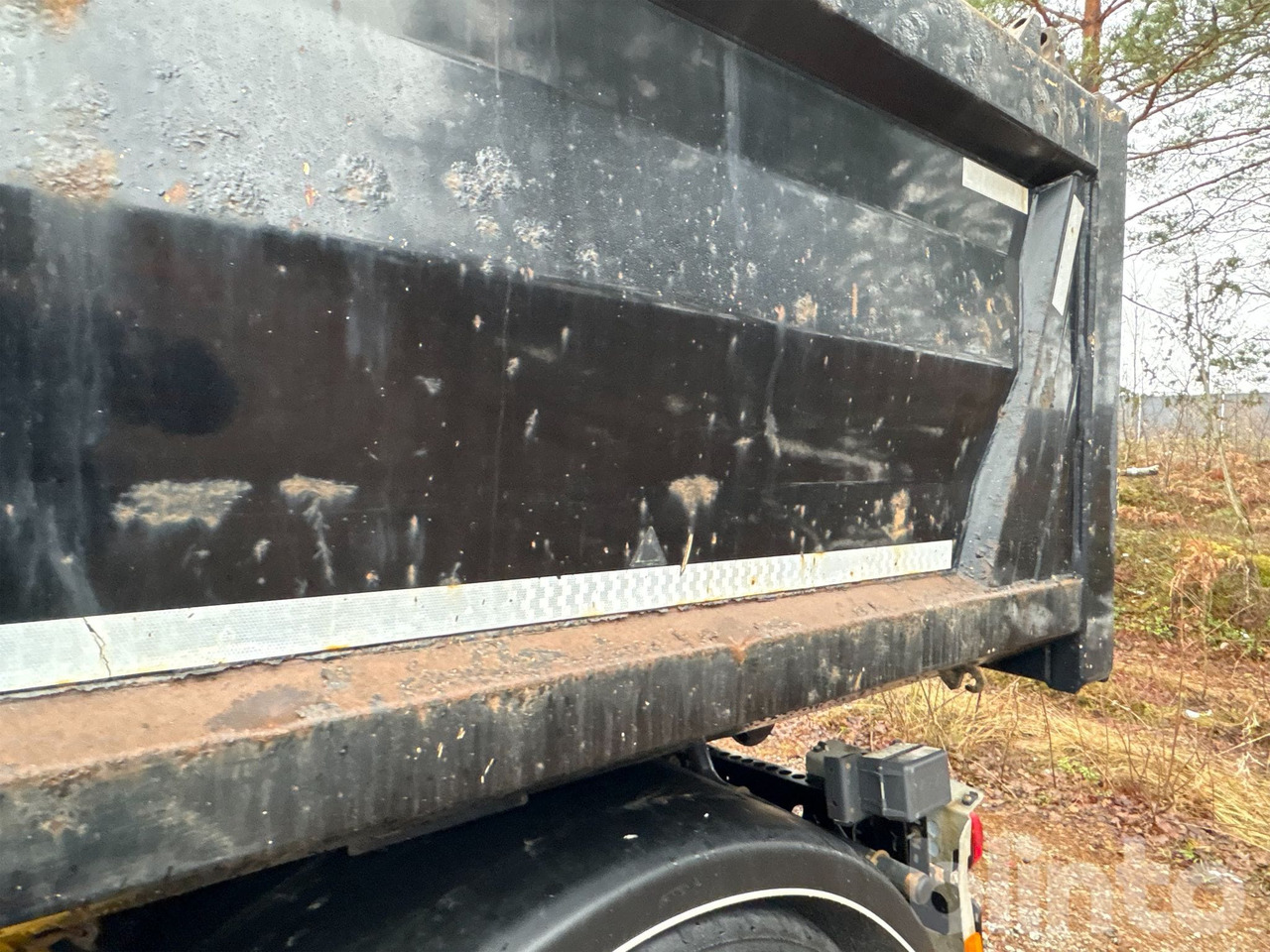 Caminhão basculante MERCEDES-BENZ: foto 31