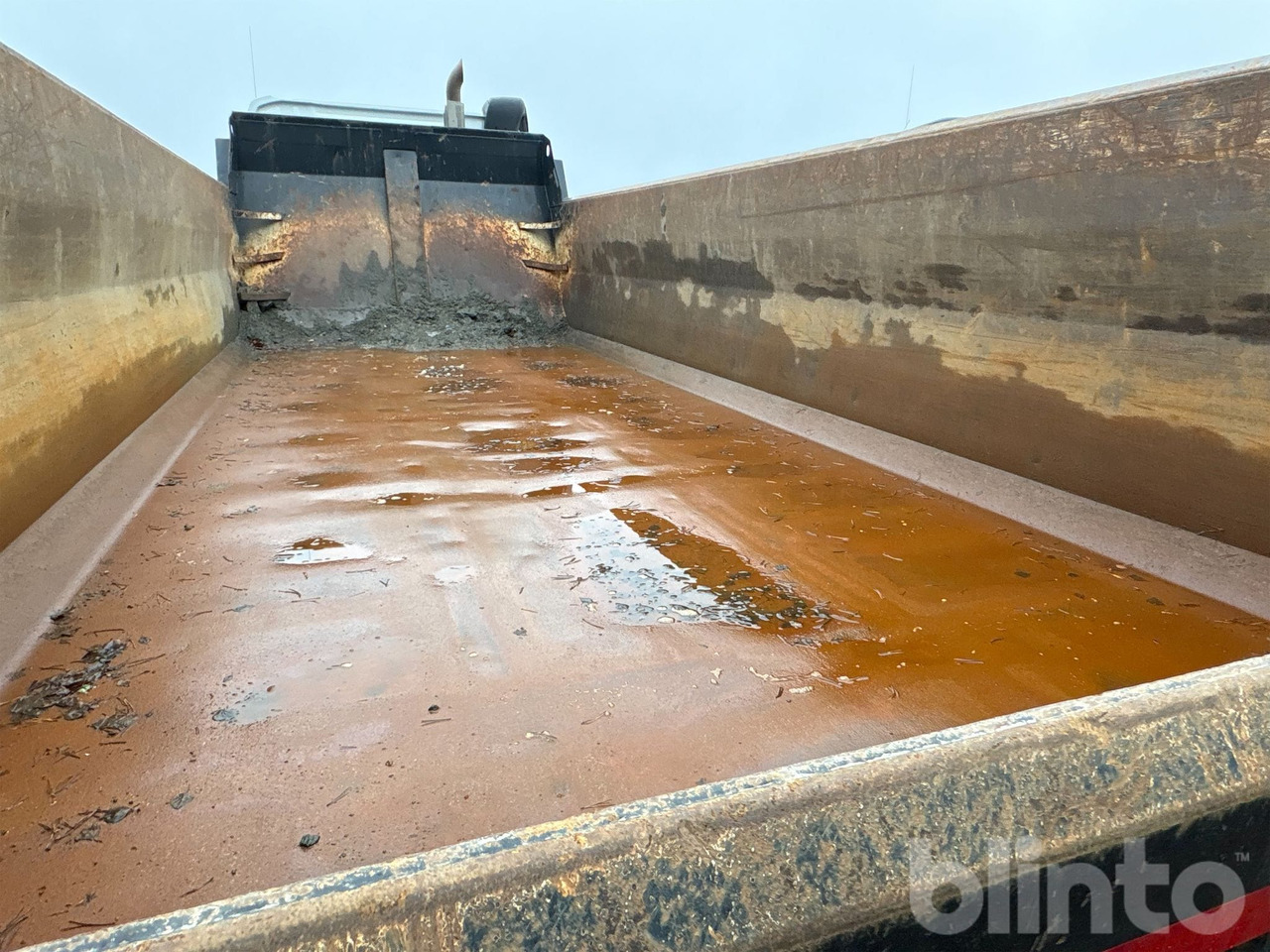 Caminhão basculante MERCEDES-BENZ: foto 38