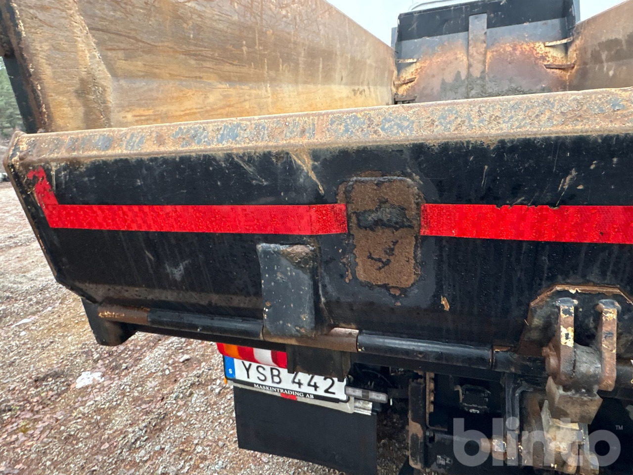 Caminhão basculante MERCEDES-BENZ: foto 40