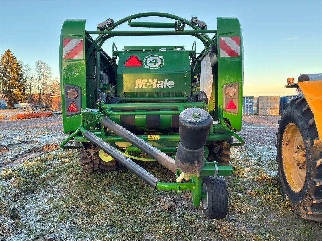 Mchale Fusion 4 - Enfardadeira de fardos redondos, Empacotador de fardos: foto 5 Mchale Fusion 4 - Enfardadeira de fardos redondos, Empacotador de fardos: foto 5