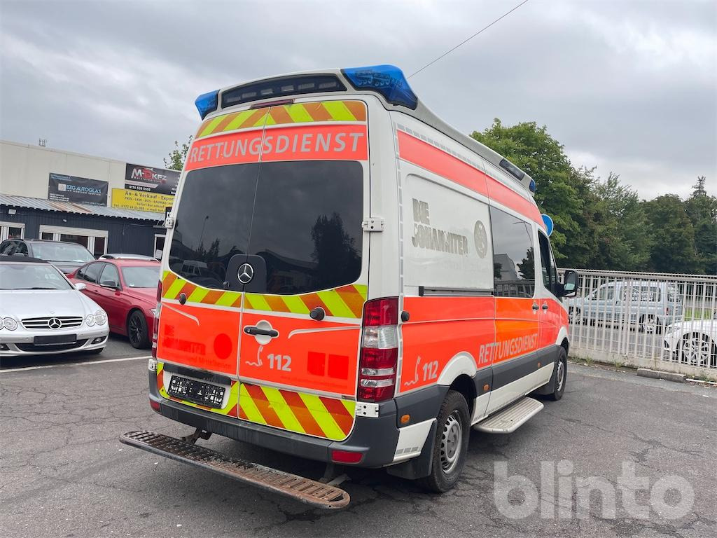 Mercedes Benz Sprinter 316D - Ambulância: foto 3 Mercedes Benz Sprinter 316D - Ambulância: foto 3