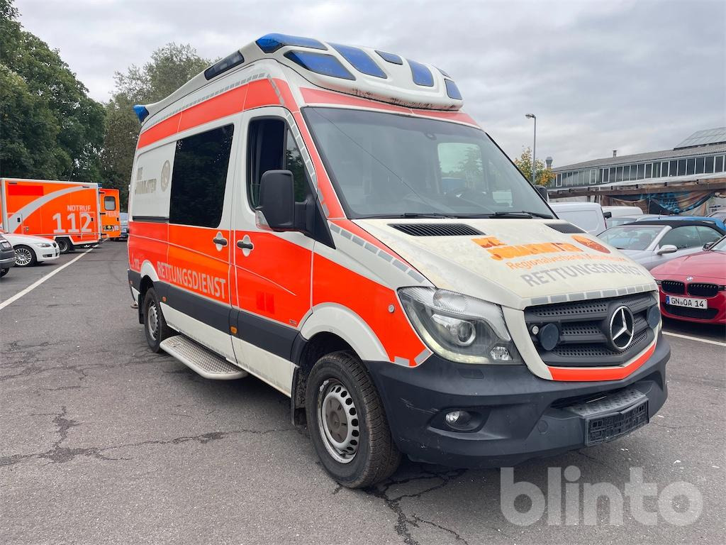 Mercedes Benz Sprinter 316D - Ambulância: foto 2 Mercedes Benz Sprinter 316D - Ambulância: foto 2