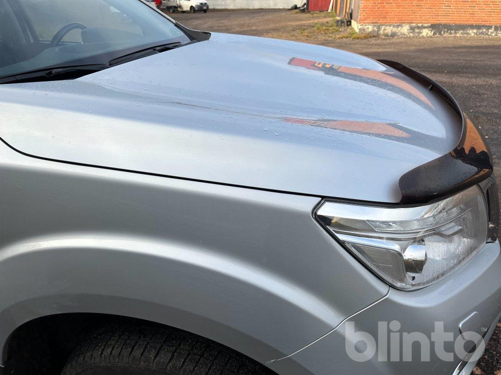 Pick-up NISSAN NAVARA 2.3 dCi 4WD: foto 21