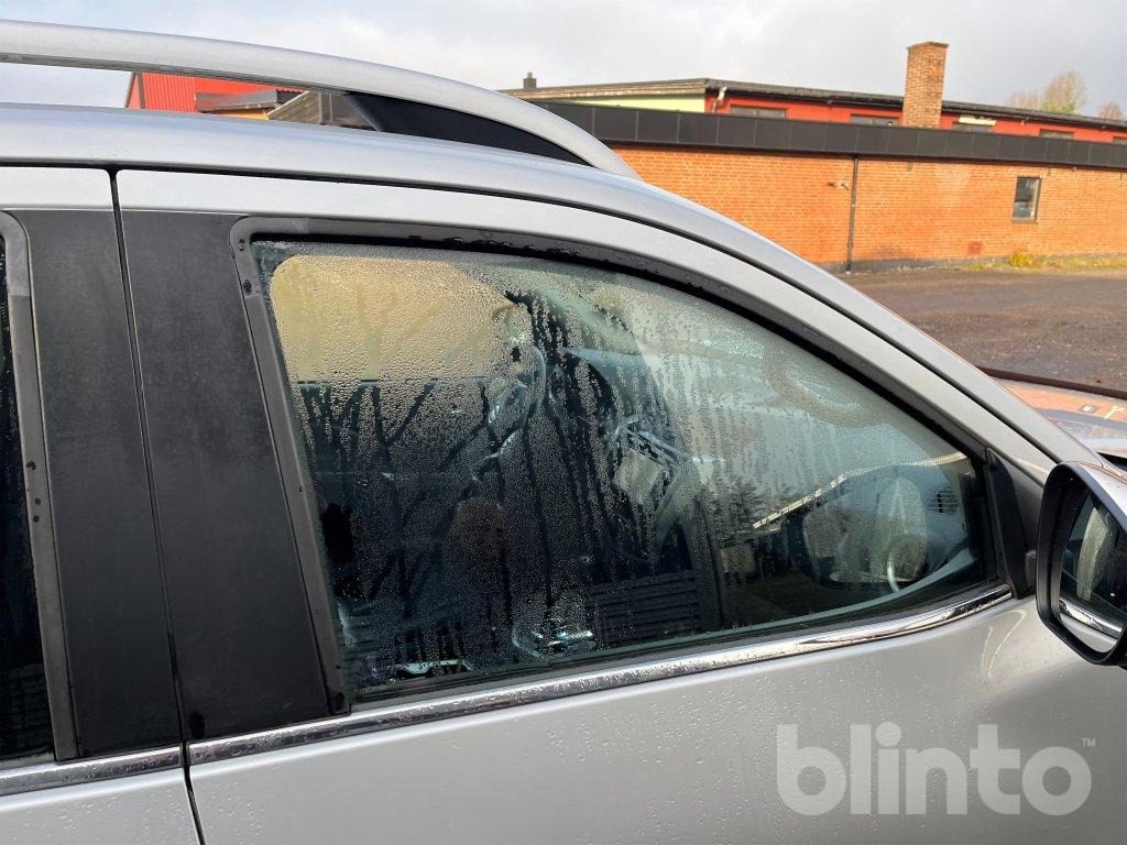 Pick-up NISSAN NAVARA 2.3 dCi 4WD: foto 26