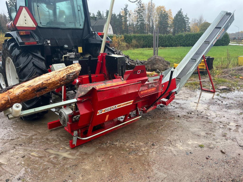 Palax 600 Combi Traktordriven - Estilhaçadora de madeira: foto 2 Palax 600 Combi Traktordriven - Estilhaçadora de madeira: foto 2