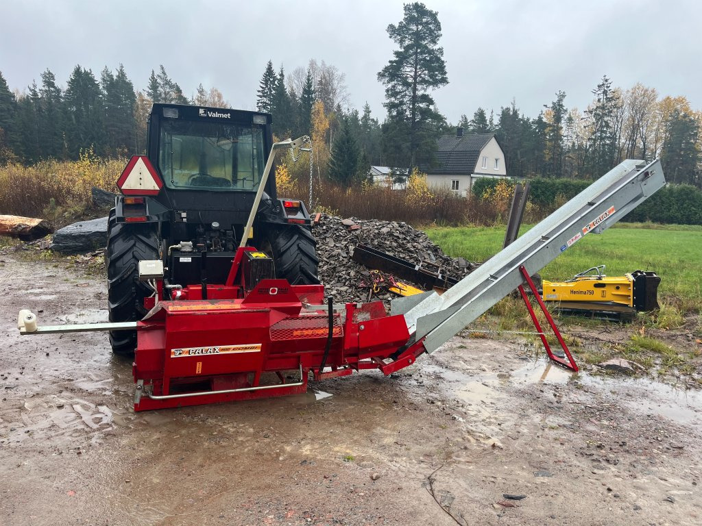 Palax 600 Combi Traktordriven - Estilhaçadora de madeira: foto 1 Palax 600 Combi Traktordriven - Estilhaçadora de madeira: foto 1