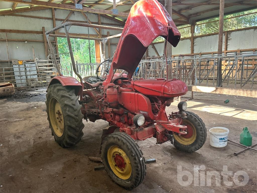 Porsche 308 N (1960) - Trator: foto 2 Porsche 308 N (1960) - Trator: foto 2