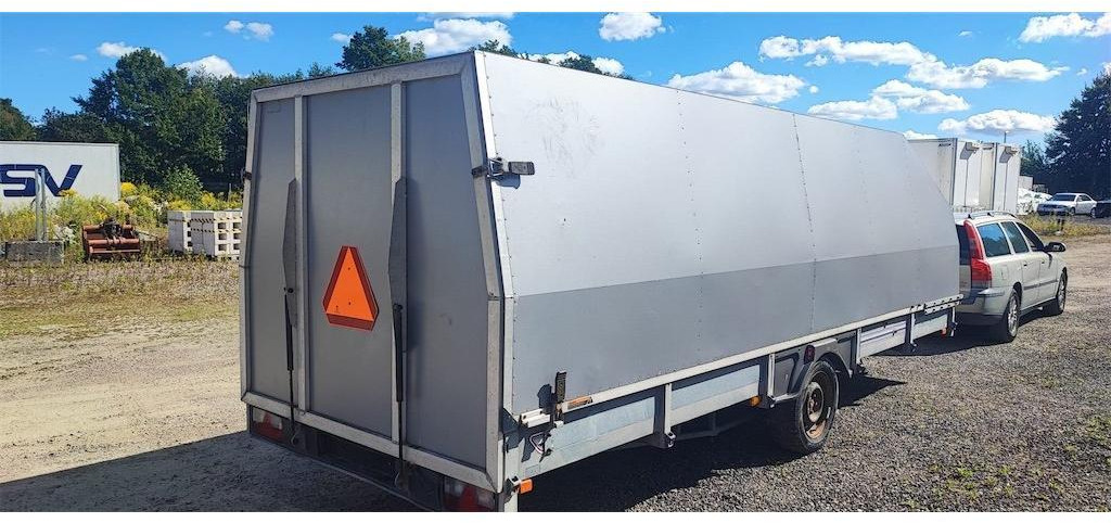 TIAB 4P 550 TXI - LGF - Reboque: foto 2 TIAB 4P 550 TXI - LGF - Reboque: foto 2