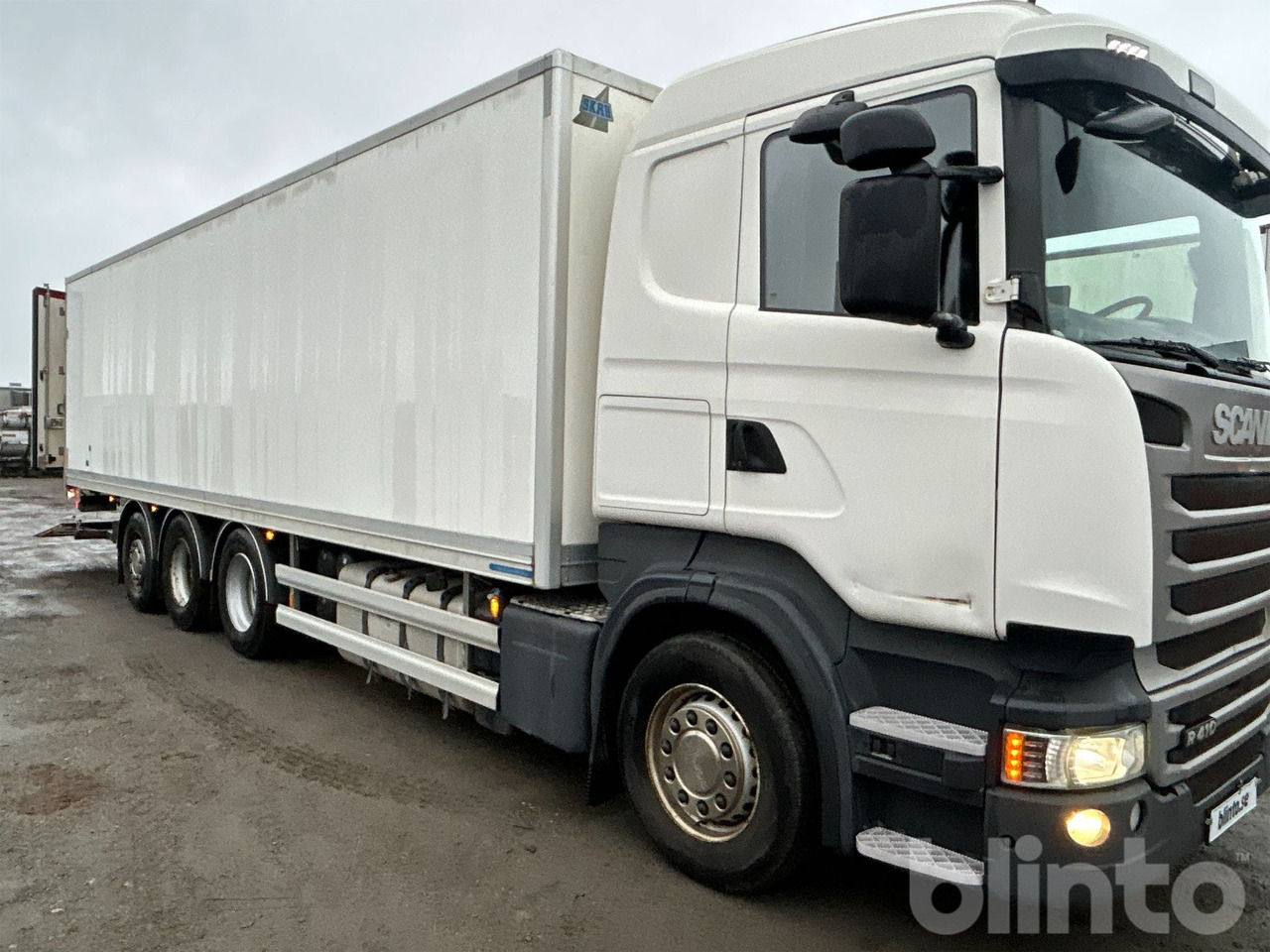 SCANIA R410LN8X4*4HNB - Caminhão frigorífico: foto 3 SCANIA R410LN8X4*4HNB - Caminhão frigorífico: foto 3