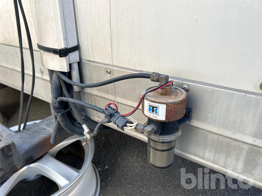 SKAB/ Thermo king T-1200R - Carroçaria - frigorífico: foto 3 SKAB/ Thermo king T-1200R - Carroçaria - frigorífico: foto 3