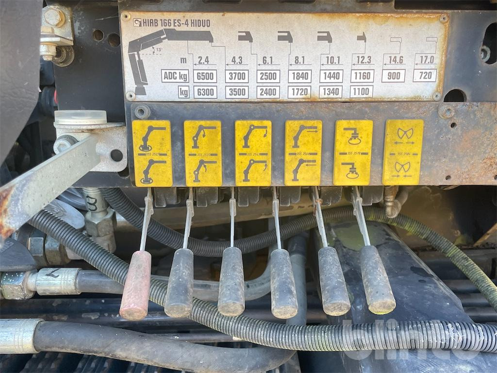 Caminhão basculante, Caminhão grua Scania G480 (2013) / HIAB 166 ES-4 HiDou: foto 31 Caminhão basculante, Caminhão grua Scania G480 (2013) / HIAB 166 ES-4 HiDou: foto 31