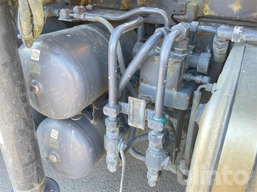 Caminhão basculante, Caminhão grua Scania G480 (2013) / HIAB 166 ES-4 HiDou: foto 37 Caminhão basculante, Caminhão grua Scania G480 (2013) / HIAB 166 ES-4 HiDou: foto 37