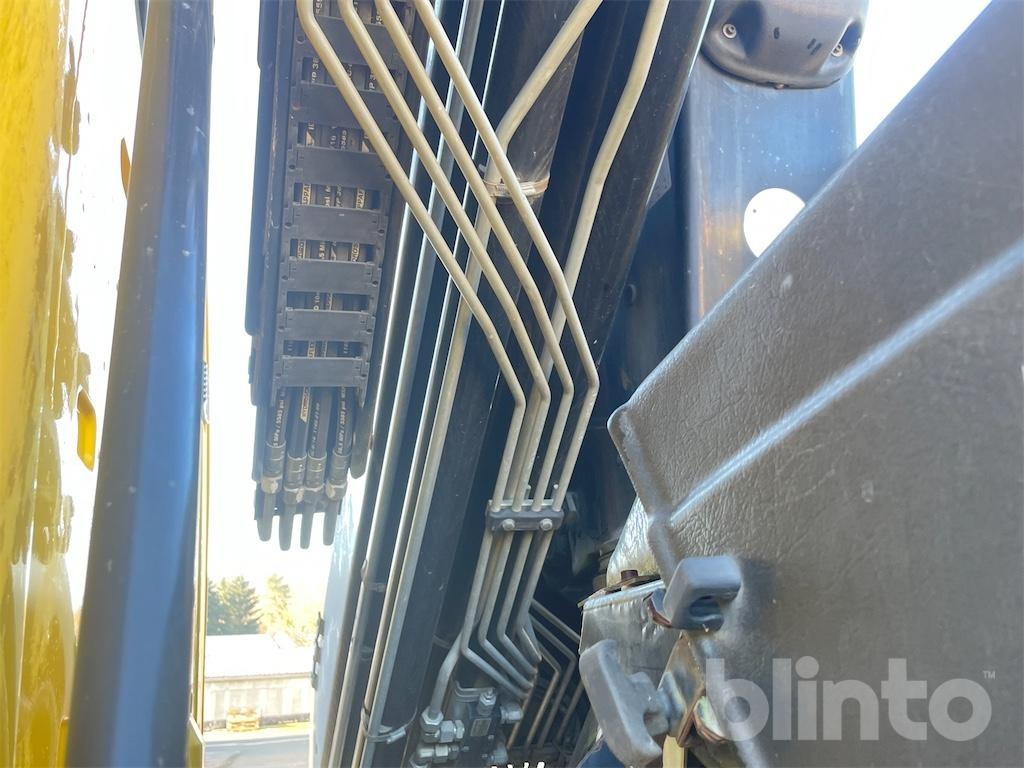 Caminhão basculante, Caminhão grua Scania G480 (2013) / HIAB 166 ES-4 HiDou: foto 41 Caminhão basculante, Caminhão grua Scania G480 (2013) / HIAB 166 ES-4 HiDou: foto 41