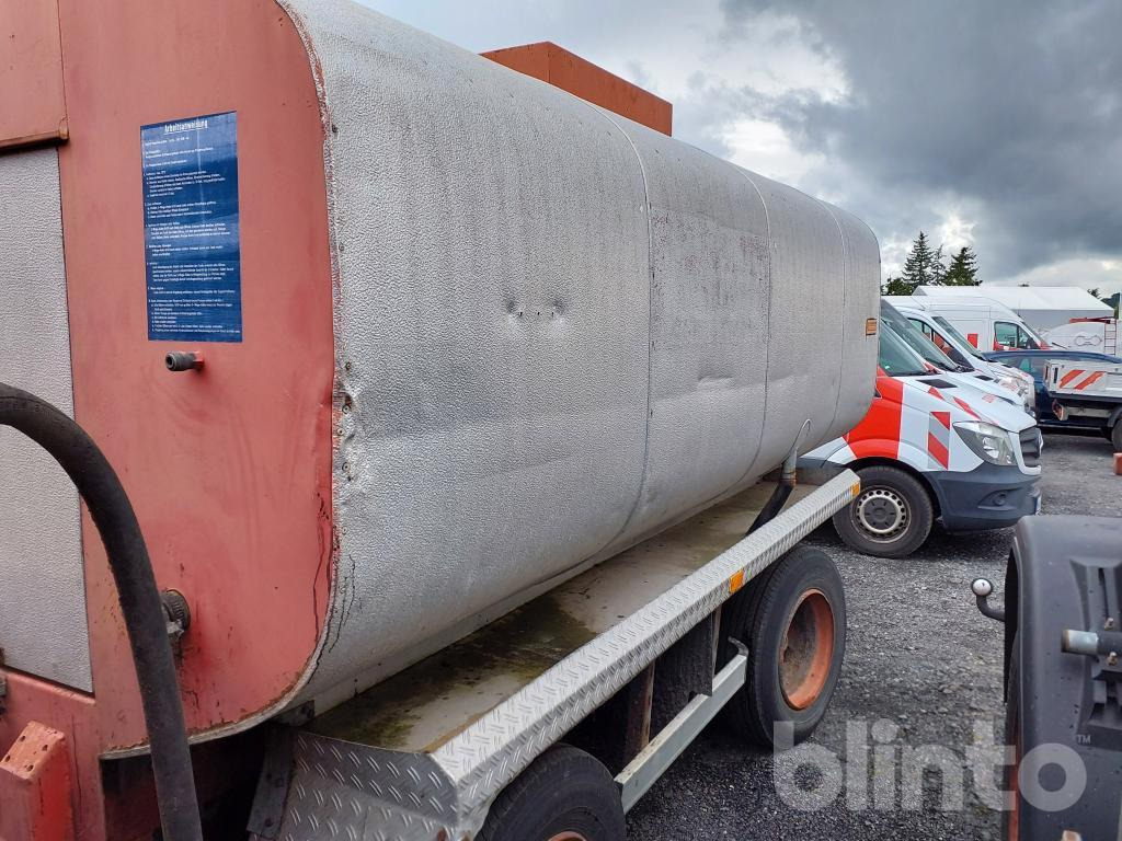 Schäfer KS 5000 HY (1991) - Distribuidor de asfalto: foto 2 Schäfer KS 5000 HY (1991) - Distribuidor de asfalto: foto 2