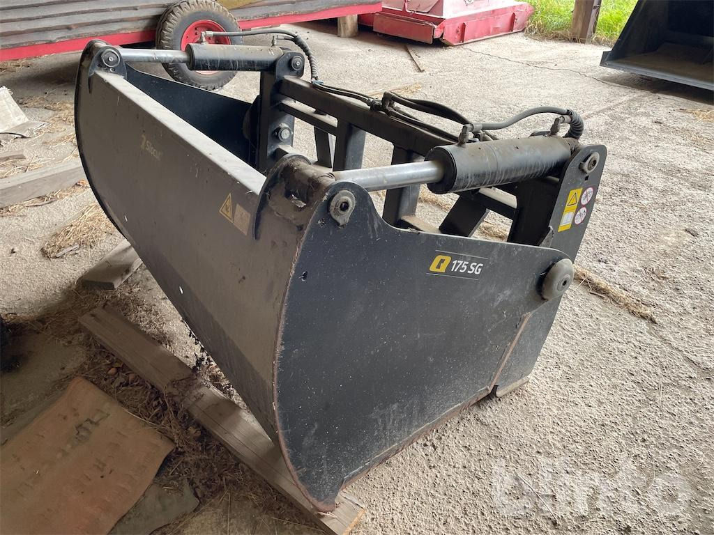 Silocut 175 SG EURO (2016) - Equipamento para silagem: foto 3 Silocut 175 SG EURO (2016) - Equipamento para silagem: foto 3