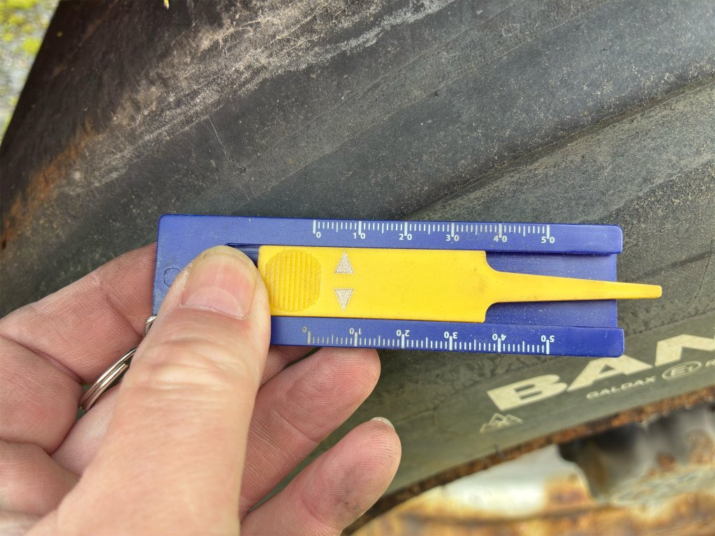 Semireboque transportador de contêineres/ Caixa móvel TRAUFO FRUEHAUF: foto 31