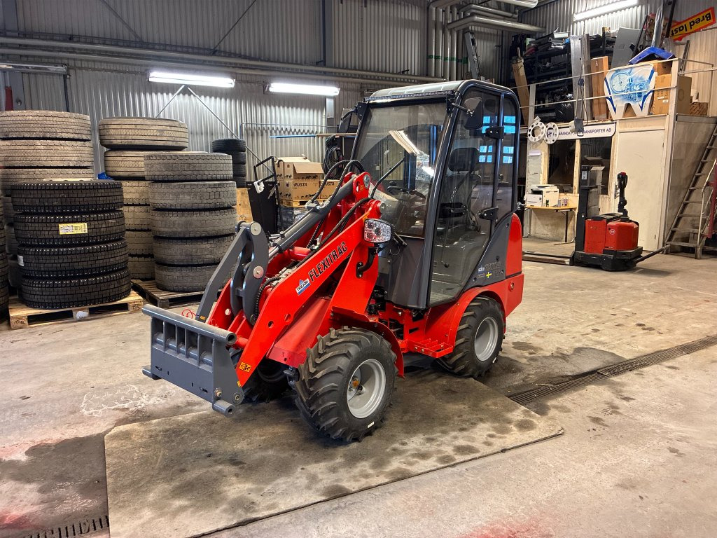 Trejon Flexitrac 1126 - Mini carregadeira: foto 1 Trejon Flexitrac 1126 - Mini carregadeira: foto 1