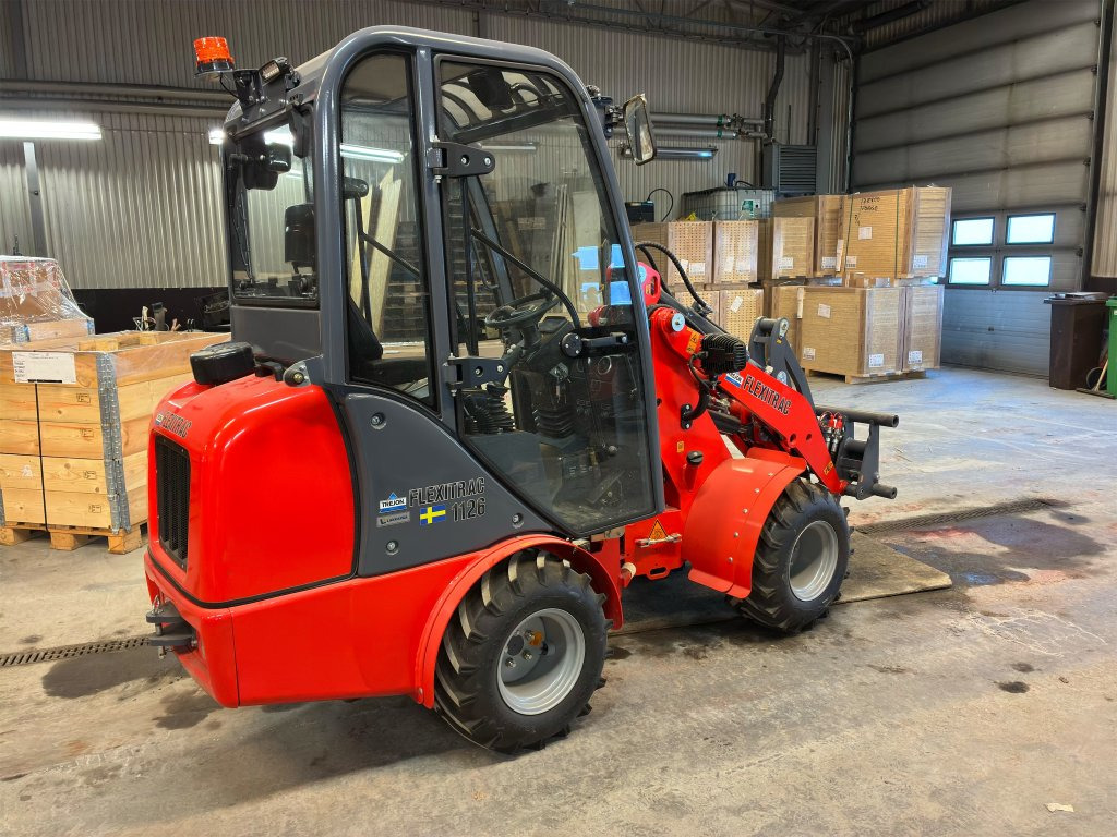 Trejon Flexitrac 1126 - Mini carregadeira: foto 5 Trejon Flexitrac 1126 - Mini carregadeira: foto 5