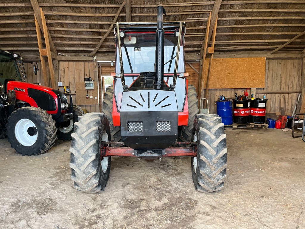 VALMET 705-4 - Trator florestal: foto 2 VALMET 705-4 - Trator florestal: foto 2