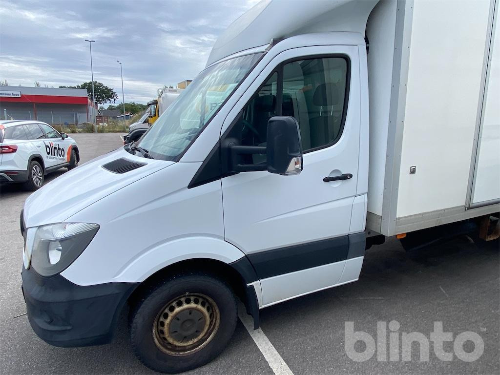 MERCEDES-BENZ - Veículo comercial: foto 2 MERCEDES-BENZ - Veículo comercial: foto 2