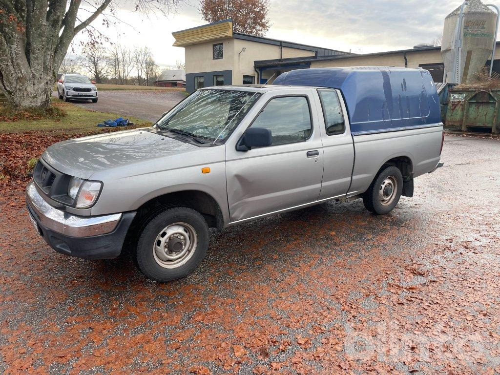 NISSAN KING CAB 2,4 2WD - Veículo comercial: foto 1 NISSAN KING CAB 2,4 2WD - Veículo comercial: foto 1