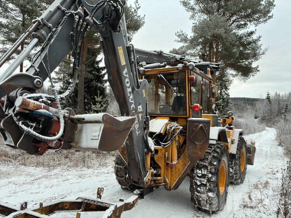 Volvo 6300 - Retroescavadeira: foto 4 Volvo 6300 - Retroescavadeira: foto 4