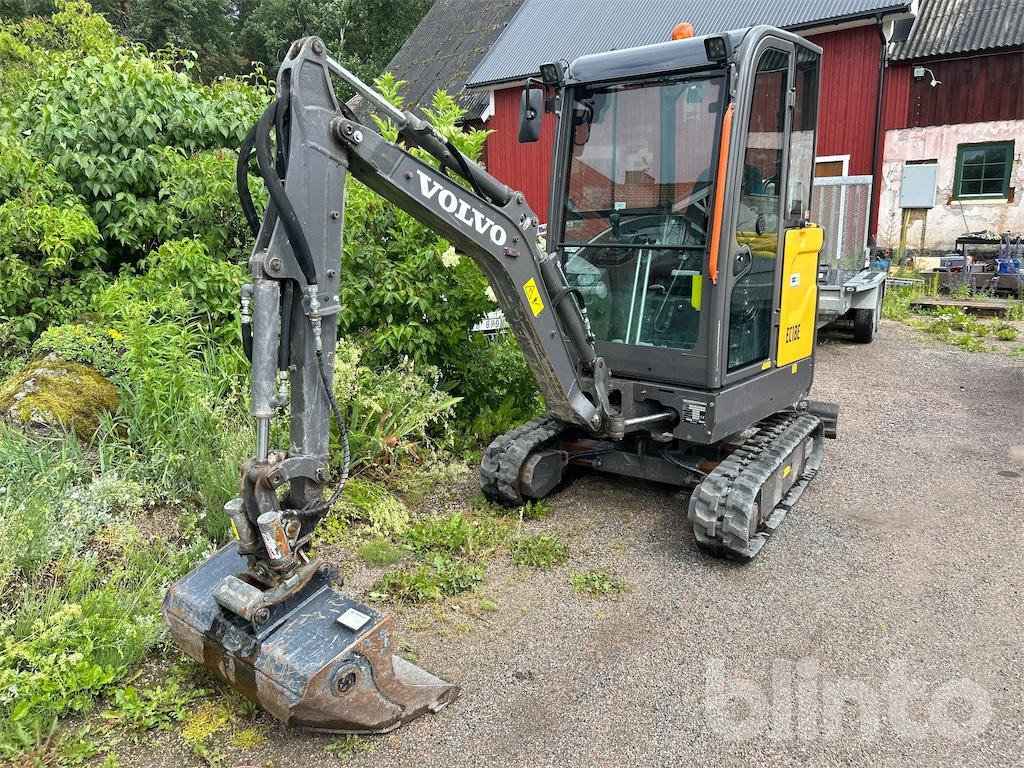 Volvo EC18E - Mini escavadeira: foto 1 Volvo EC18E - Mini escavadeira: foto 1