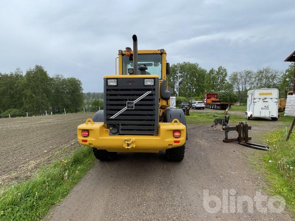 Volvo L70 D med redskap - Carregadeira de rodas: foto 4 Volvo L70 D med redskap - Carregadeira de rodas: foto 4