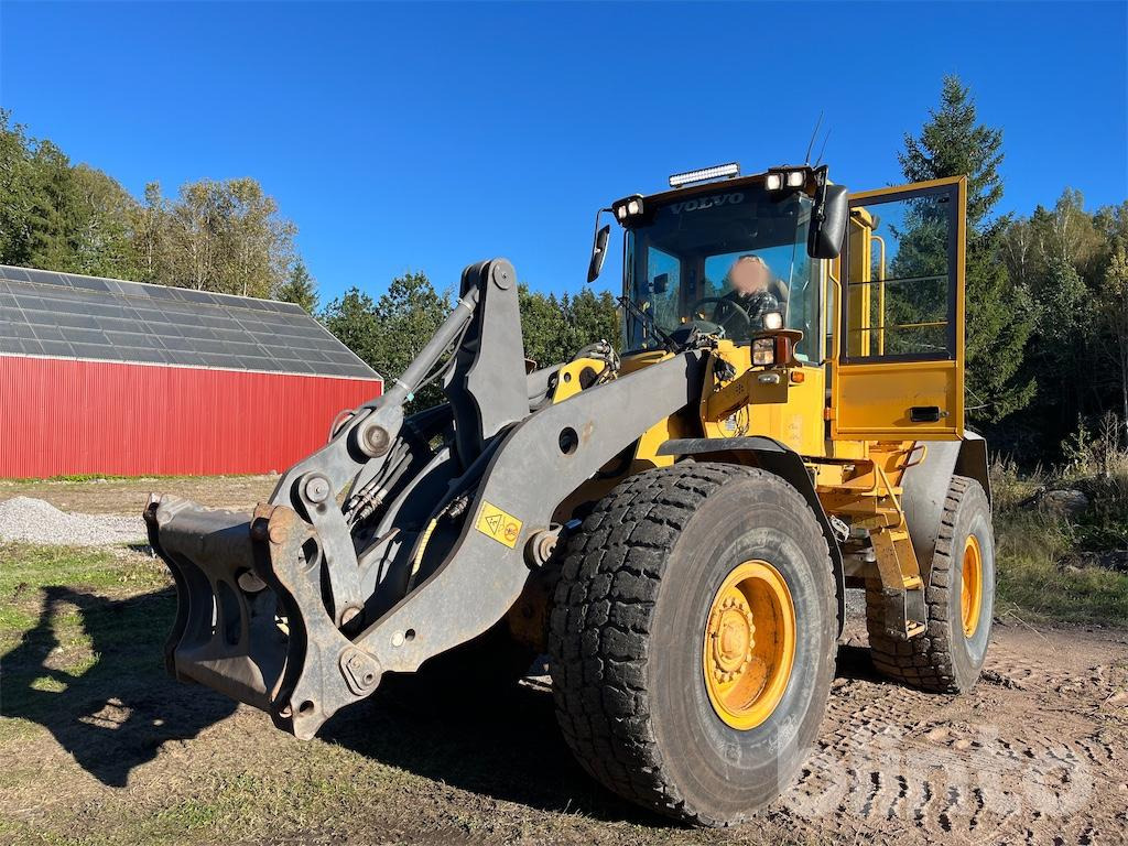Volvo L90E - Carregadeira de rodas: foto 1 Volvo L90E - Carregadeira de rodas: foto 1