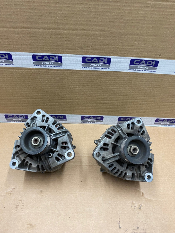 ALTERNATORE - RIF BOSCH 0124655025 - RIF. MAN 51261017283 28V, 120A - Alternador de Caminhão: foto 1 ALTERNATORE - RIF BOSCH 0124655025 - RIF. MAN 51261017283 28V, 120A - Alternador de Caminhão: foto 1