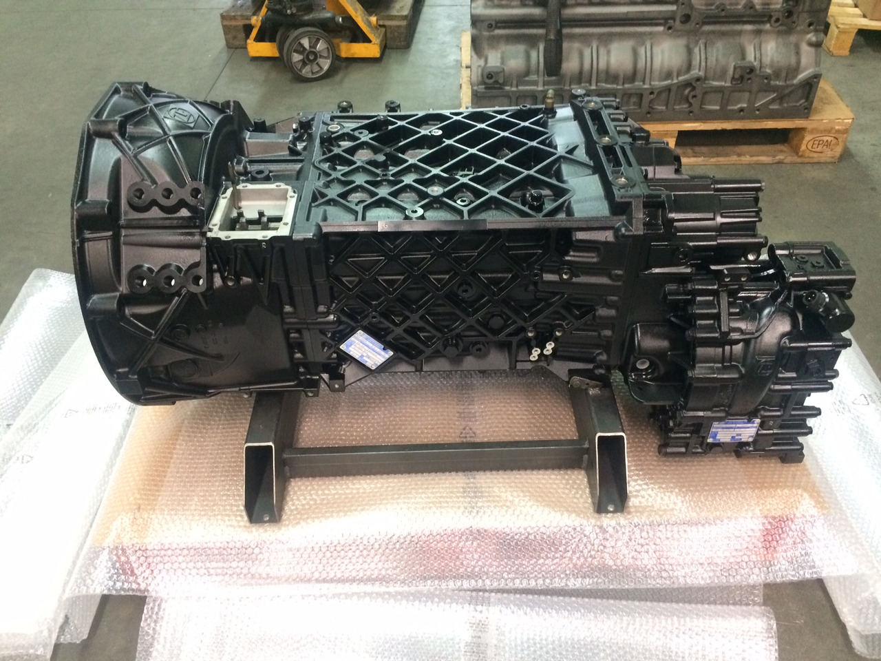 CAMBIO ZF 16S2321TD + IT - NEW ECOSPLIT - Caixa de câmbio: foto 3 CAMBIO ZF 16S2321TD + IT - NEW ECOSPLIT - Caixa de câmbio: foto 3