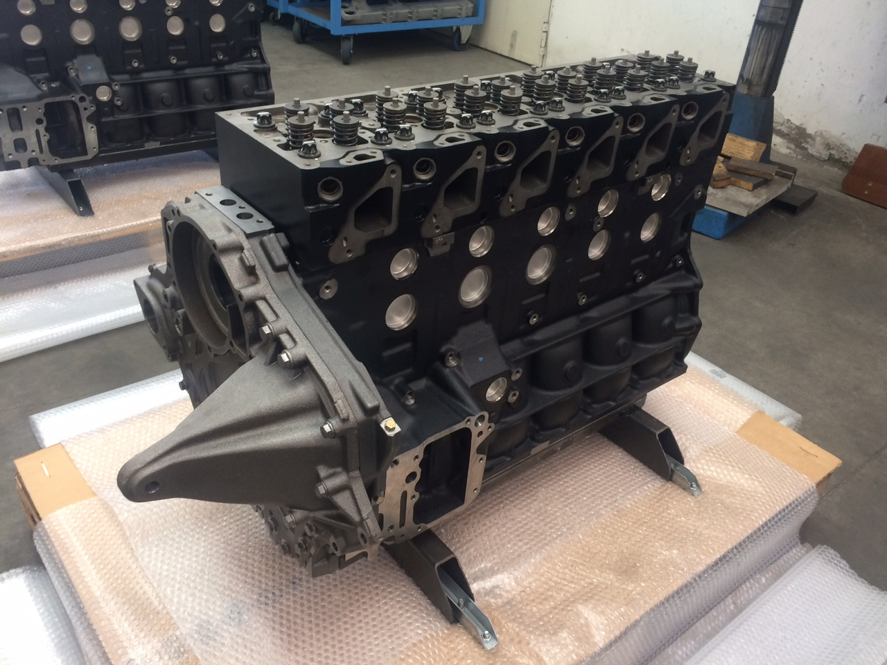 MOTORE MAN D0836LUH41 - 240CV - EURO 3 - BUS - Orizzontale - Motor de Ônibus: foto 4 MOTORE MAN D0836LUH41 - 240CV - EURO 3 - BUS - Orizzontale - Motor de Ônibus: foto 4