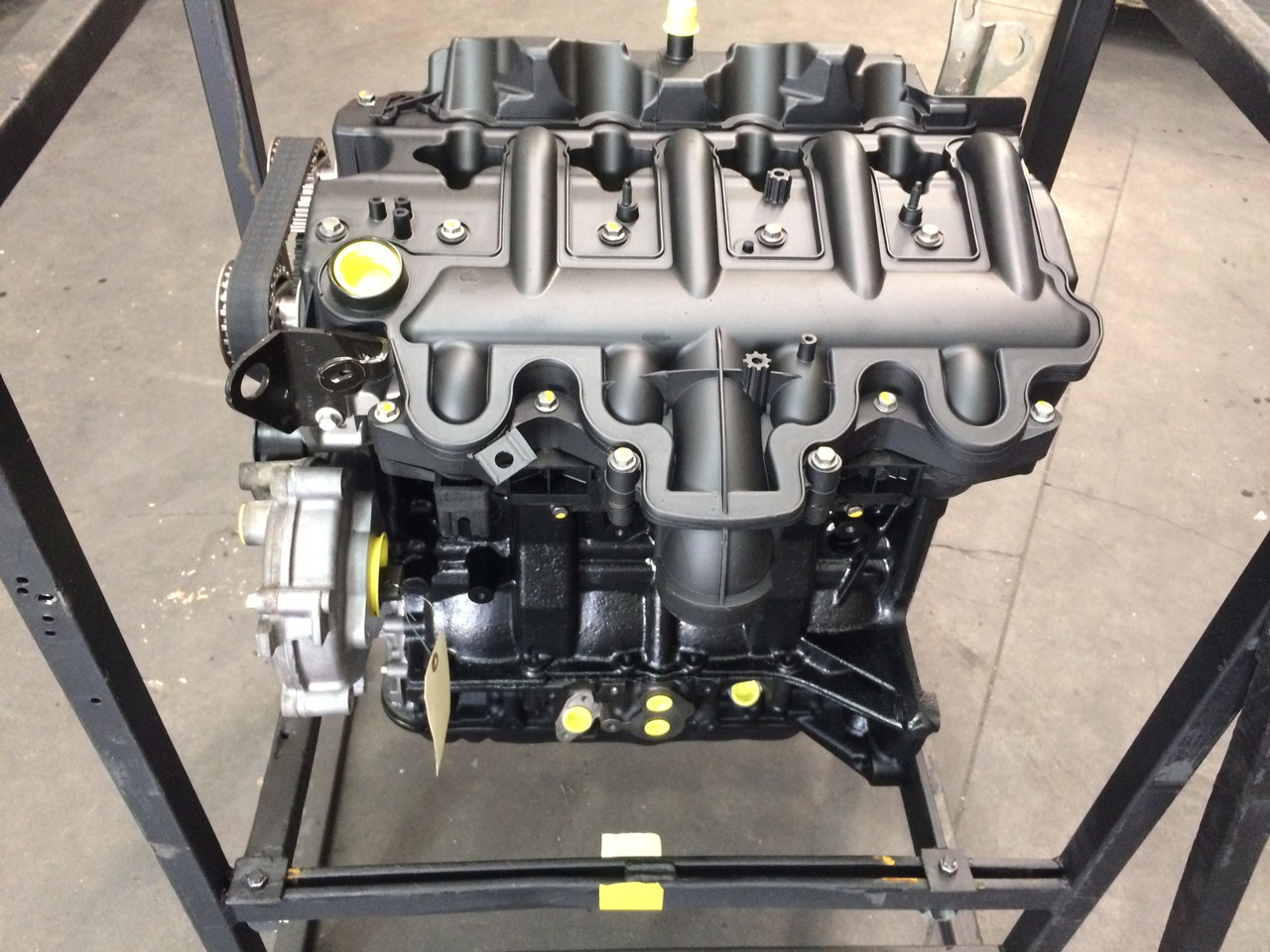 MOTORE SEMICOMPLETO RENAULT G9U-A6 PER VEICOLO RENAULT MASTER - Motor: foto 2 MOTORE SEMICOMPLETO RENAULT G9U-A6 PER VEICOLO RENAULT MASTER - Motor: foto 2