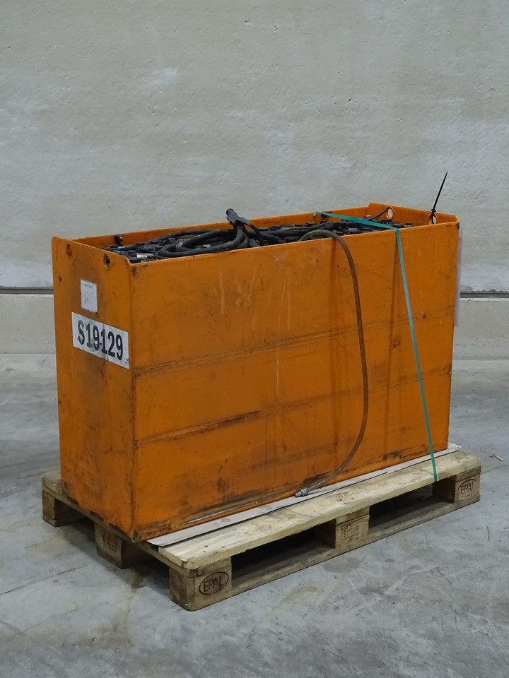 Habat 48V775AH - Bateria automotiva de Equipamento de movimentação: foto 1 Habat 48V775AH - Bateria automotiva de Equipamento de movimentação: foto 1