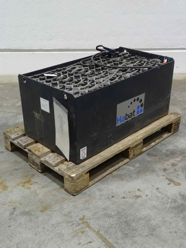 Habat 80V240AH - Bateria automotiva de Equipamento de movimentação: foto 1 Habat 80V240AH - Bateria automotiva de Equipamento de movimentação: foto 1