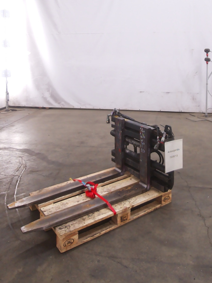 Kaup 1.5T411 - Garfos de Equipamento de movimentação: foto 1 Kaup 1.5T411 - Garfos de Equipamento de movimentação: foto 1