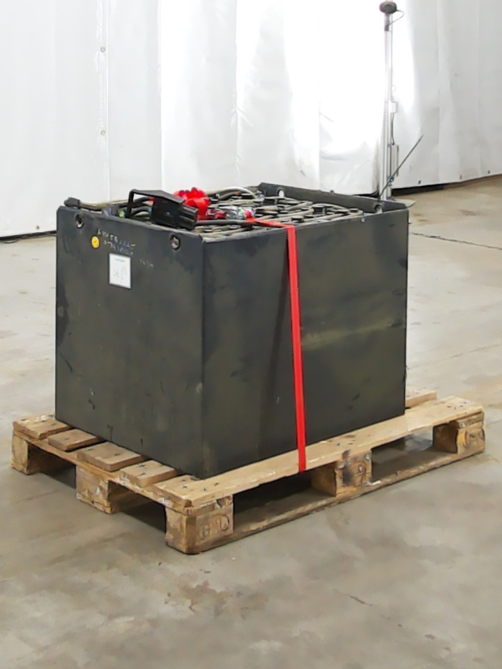 Sbs 48V625AH - Bateria automotiva de Equipamento de movimentação: foto 1 Sbs 48V625AH - Bateria automotiva de Equipamento de movimentação: foto 1