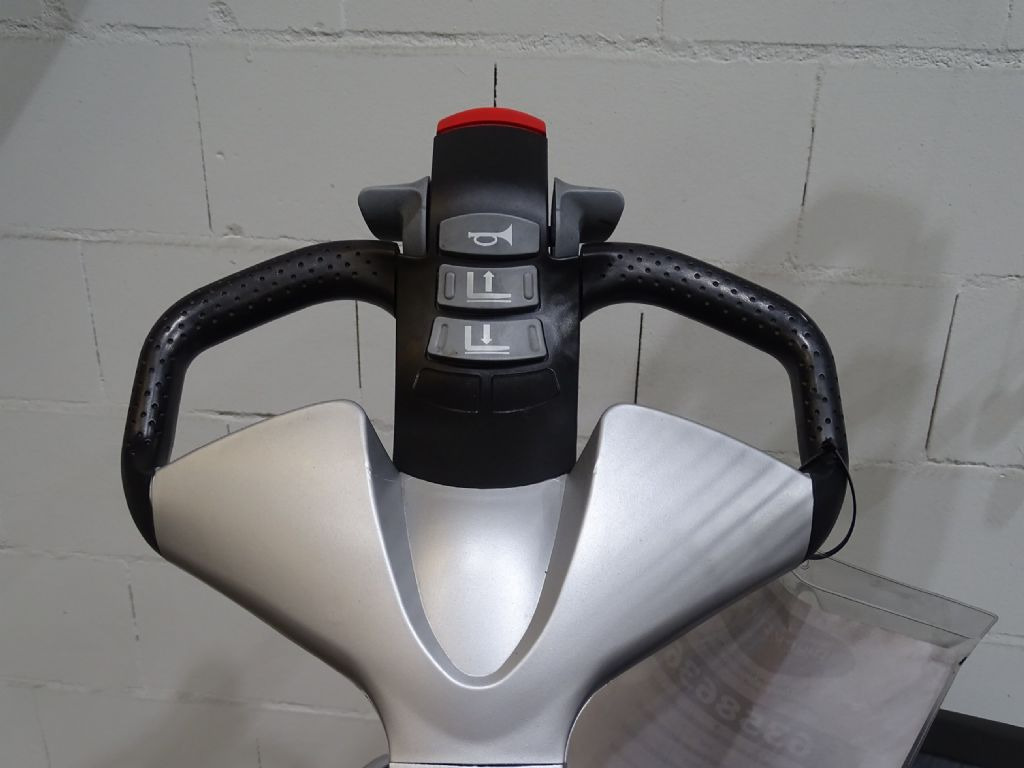 Still EXV-SF14/BATT.NEU - Stacker: foto 3 Still EXV-SF14/BATT.NEU - Stacker: foto 3