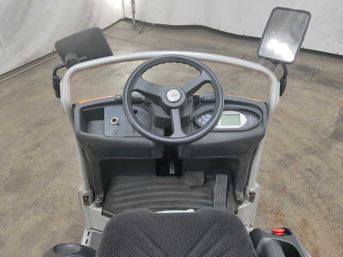 Still LTX70 - Trator elétrics: foto 3 Still LTX70 - Trator elétrics: foto 3