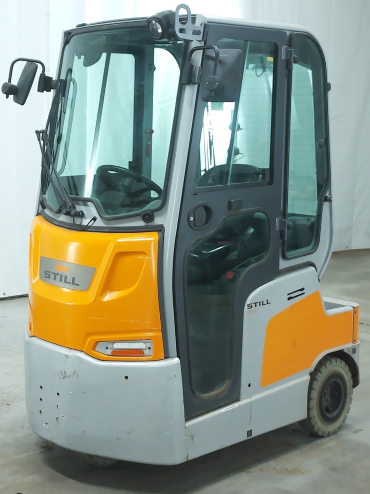 Still LTX80 - Trator elétrics: foto 1 Still LTX80 - Trator elétrics: foto 1