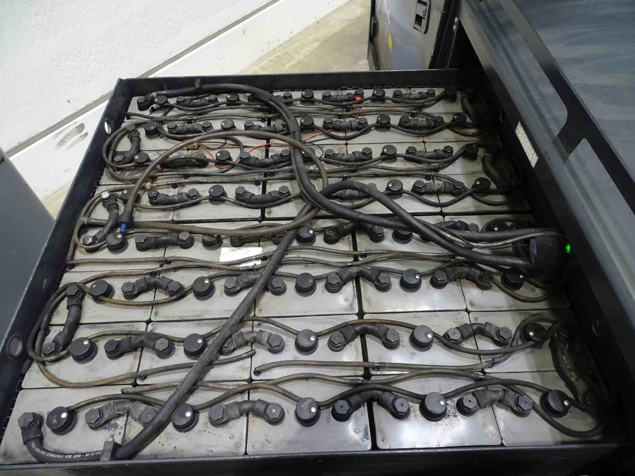 Still R07-25 - Trator elétrics: foto 4 Still R07-25 - Trator elétrics: foto 4