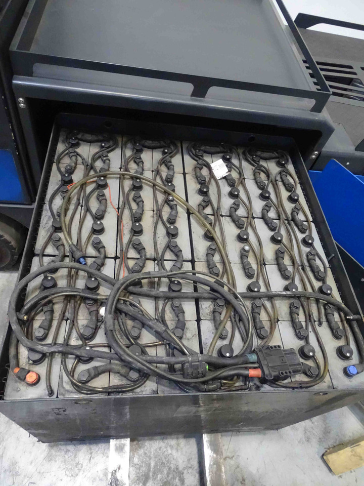 Still R07-25L - Trator elétrics: foto 4 Still R07-25L - Trator elétrics: foto 4