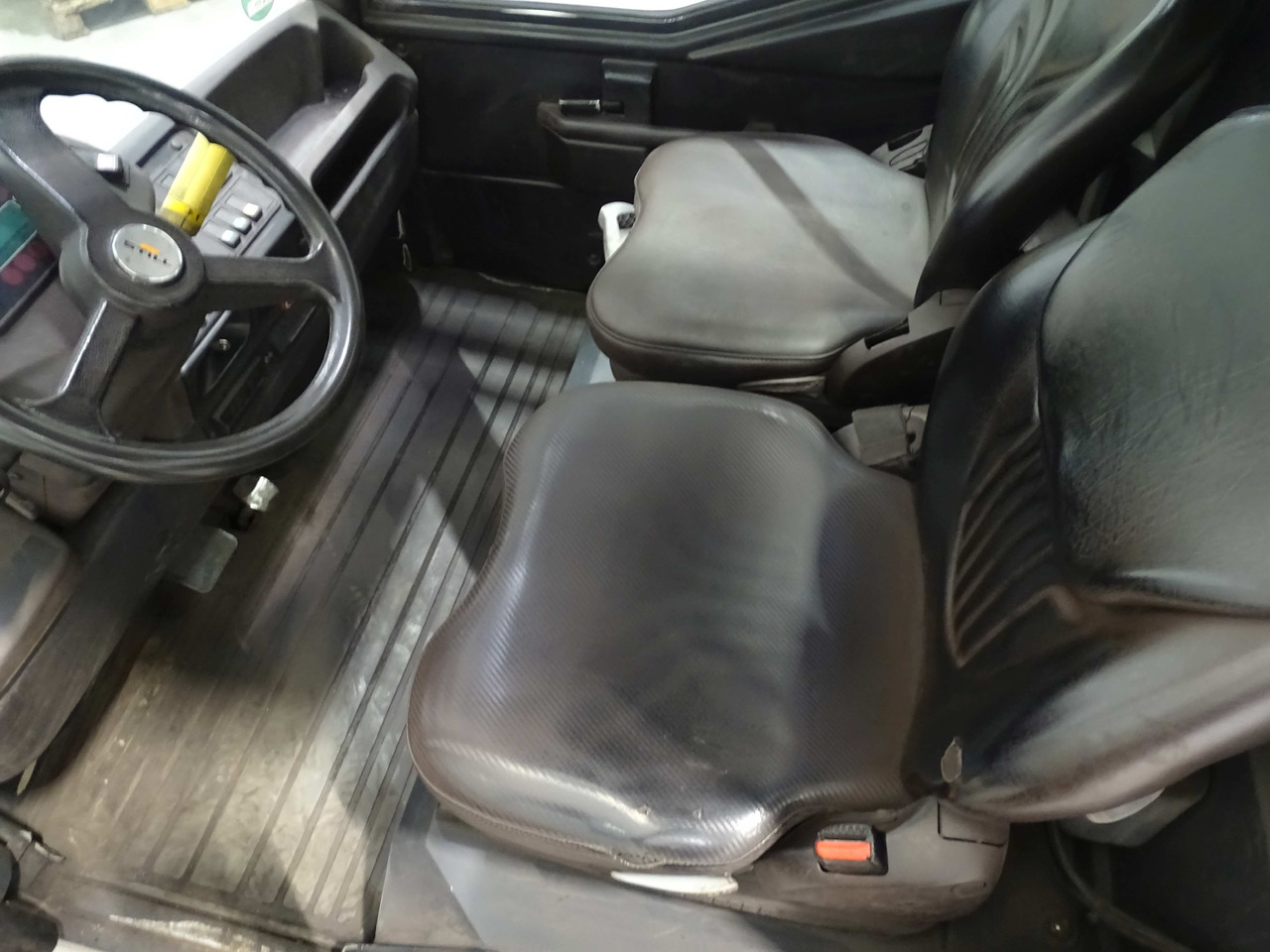 Still R08-20 - Trator elétrics: foto 3 Still R08-20 - Trator elétrics: foto 3