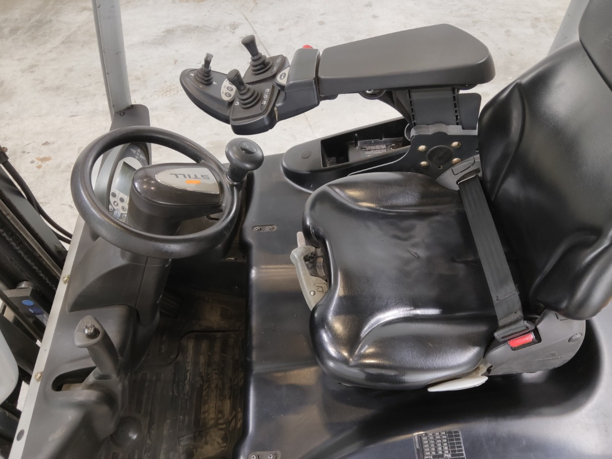 Still RX50-15 - Empilhadeira elétrica: foto 3 Still RX50-15 - Empilhadeira elétrica: foto 3