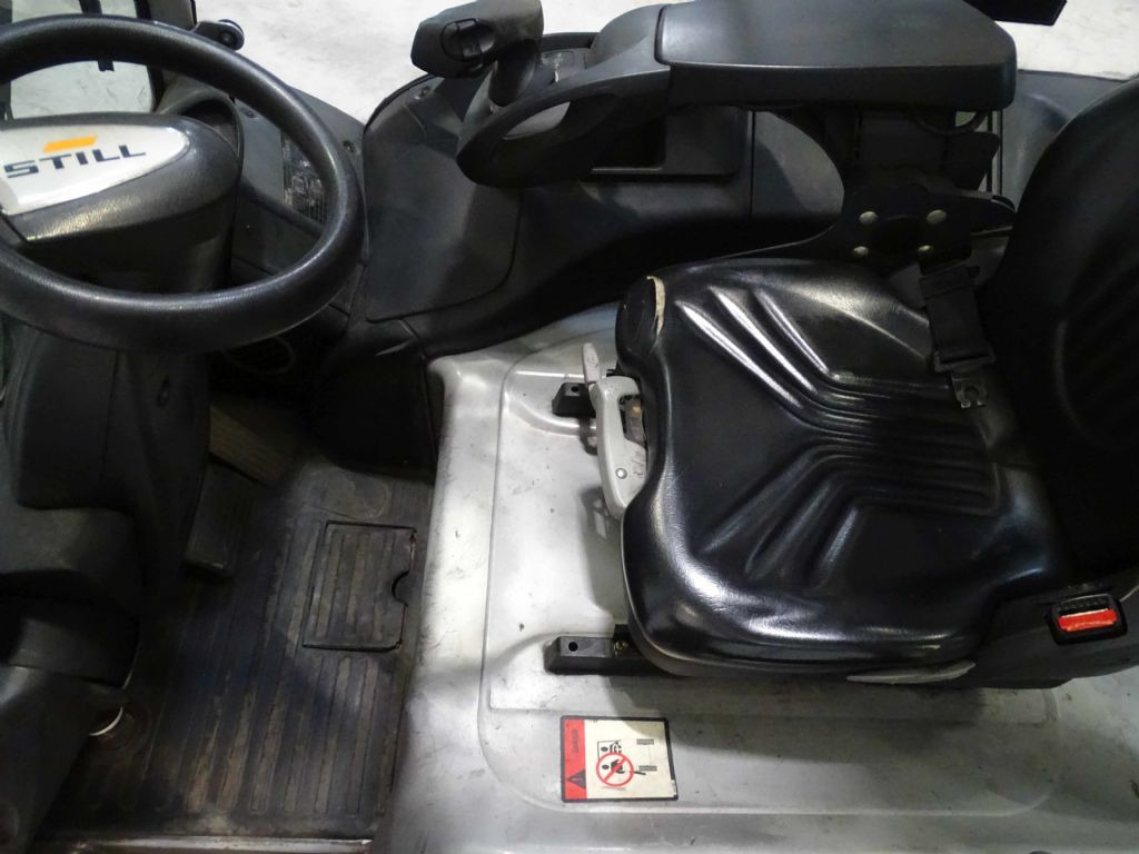 Still RX60-30 - Empilhadeira elétrica: foto 3 Still RX60-30 - Empilhadeira elétrica: foto 3