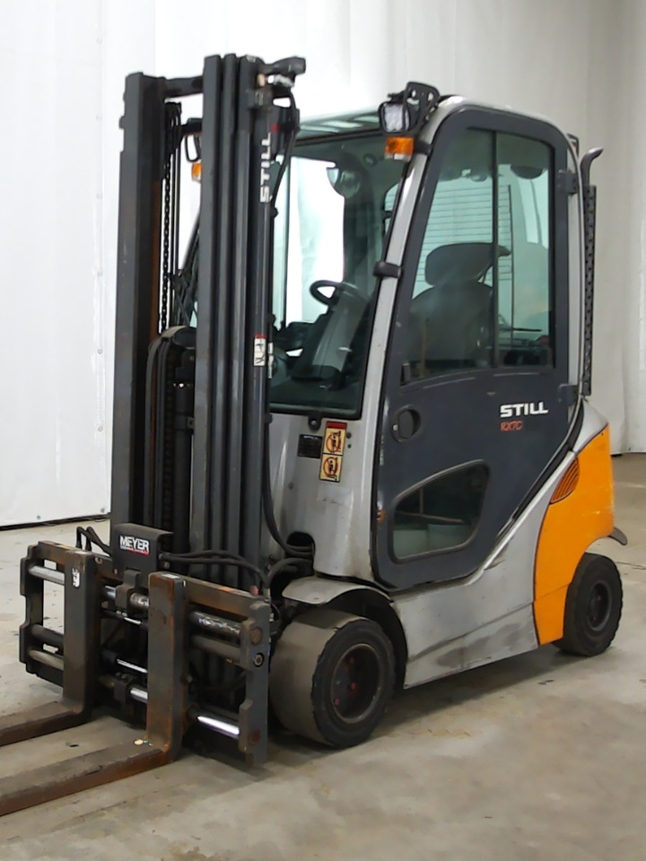 Still RX70-20T - Empilhadeira: foto 1 Still RX70-20T - Empilhadeira: foto 1