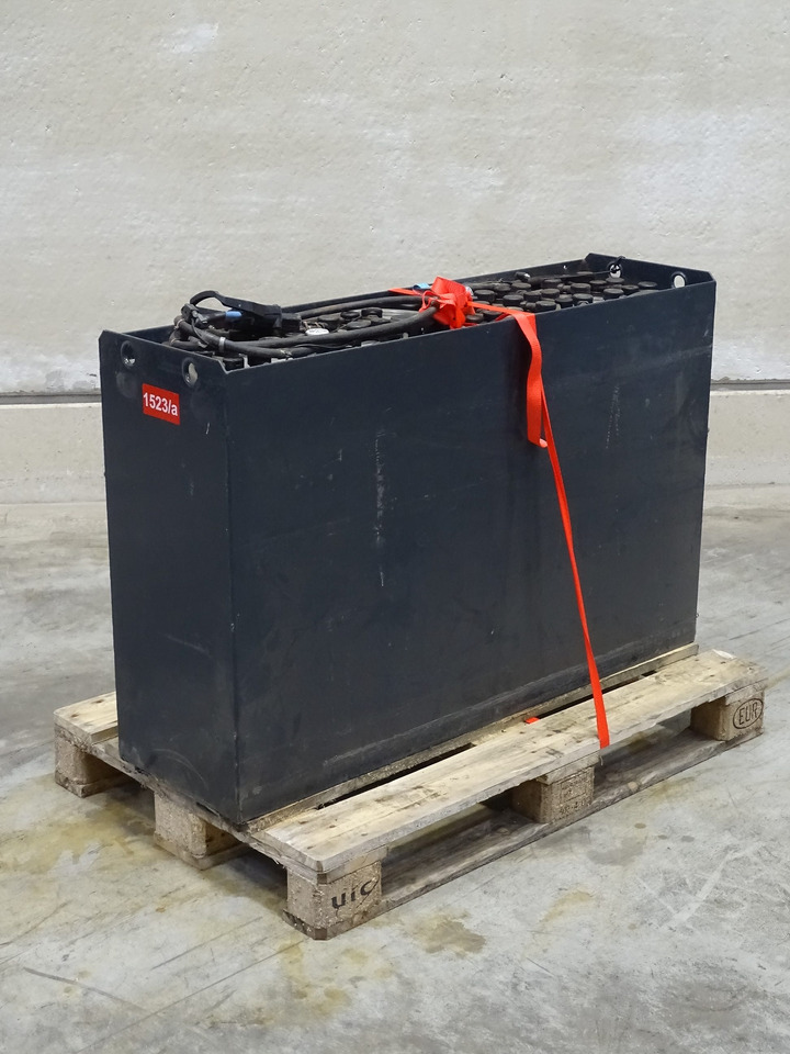 Weitere 48V620AH - Bateria automotiva de Equipamento de movimentação: foto 1 Weitere 48V620AH - Bateria automotiva de Equipamento de movimentação: foto 1