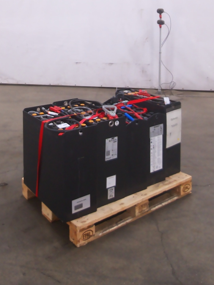 Weitere 5XBATTERIE - Bateria automotiva de Equipamento de movimentação: foto 2 Weitere 5XBATTERIE - Bateria automotiva de Equipamento de movimentação: foto 2