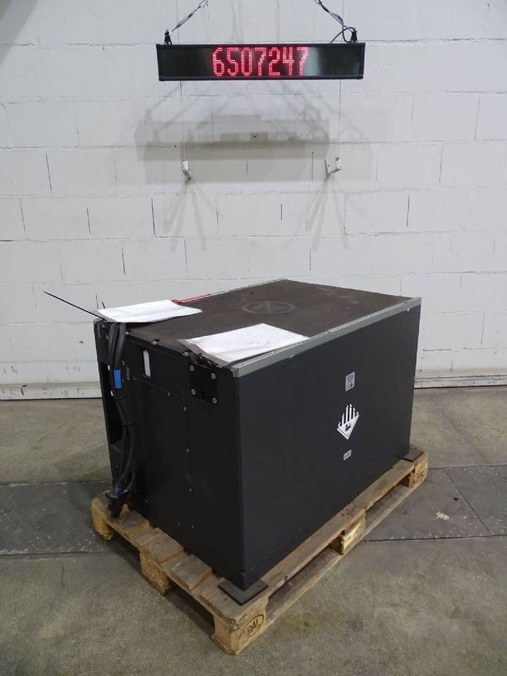 Weitere LI-IONBATTERIE90V - Bateria automotiva de Equipamento de movimentação: foto 1 Weitere LI-IONBATTERIE90V - Bateria automotiva de Equipamento de movimentação: foto 1